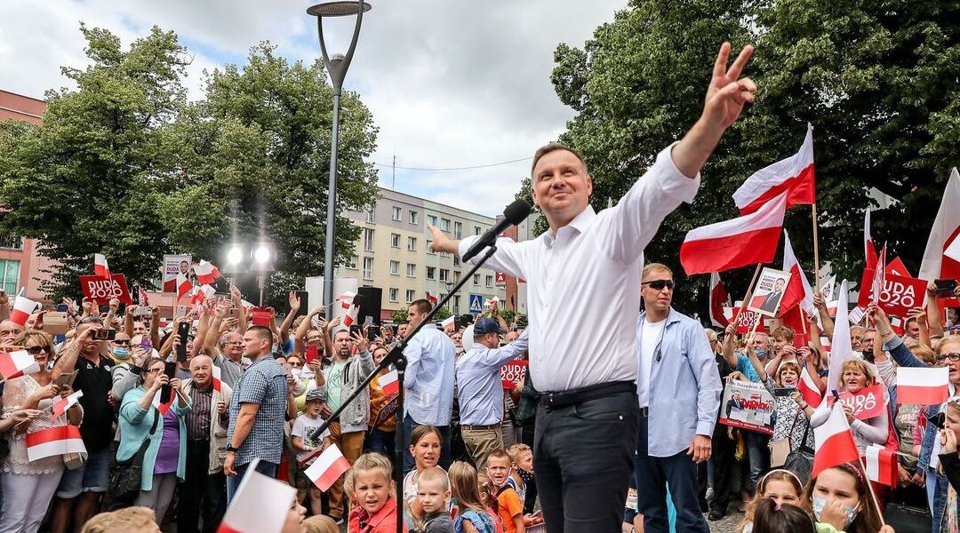 https://www.instagram.com/andrzej.duda/