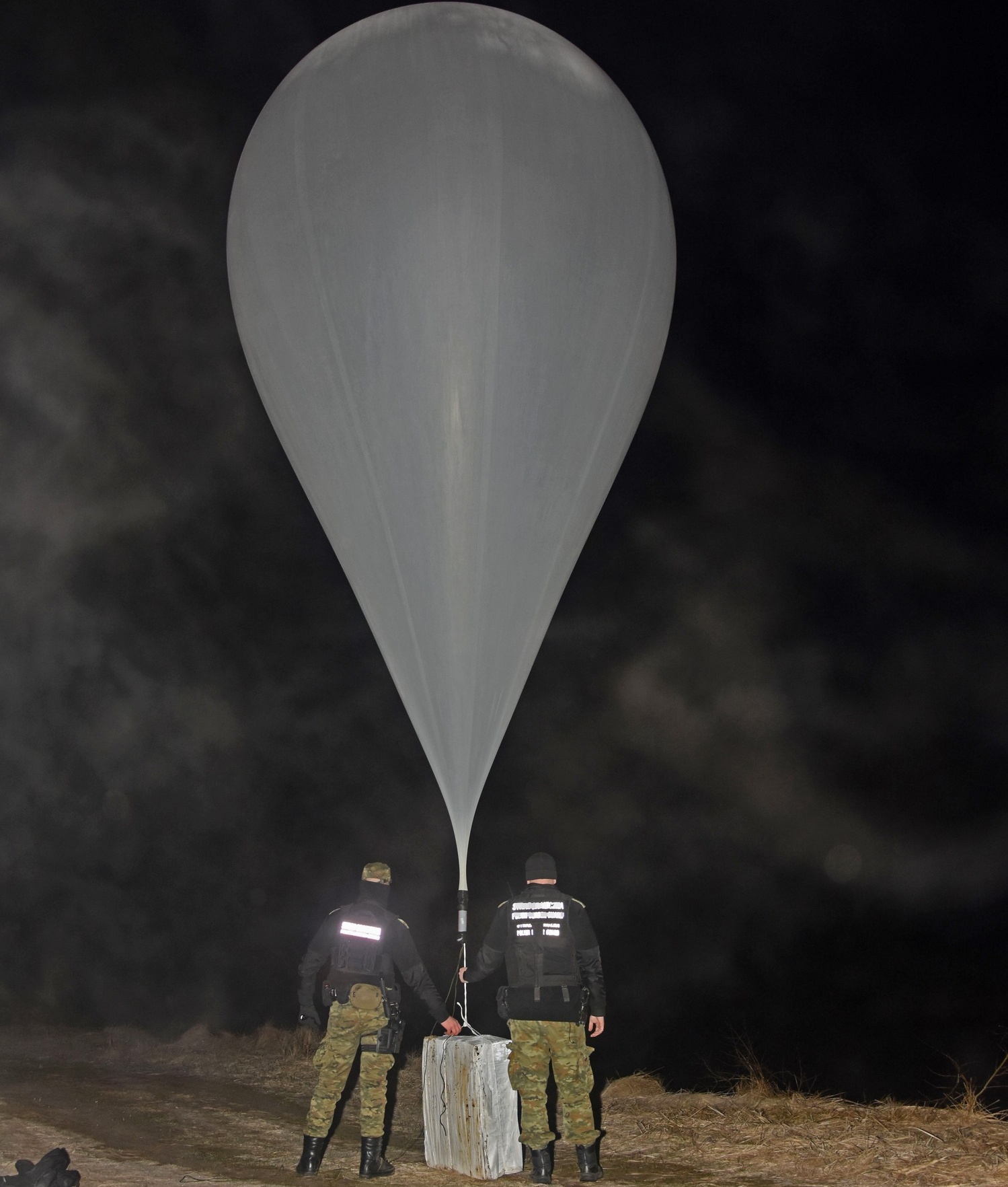 balon meteorologiczny, balon przemytniczy