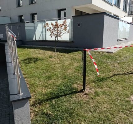 w łomży złapana w koc