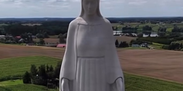 Pomnik Matki Boskiej w Konotopiu bałwochwalstwo
