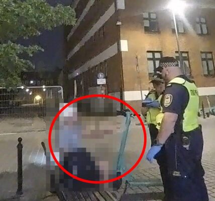 jechał bez majtek na hulajnodze
