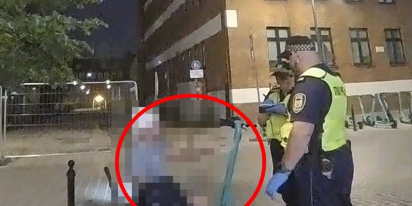 jechał bez majtek na hulajnodze