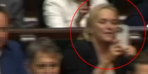 chorosińska szczekanie w sejmie