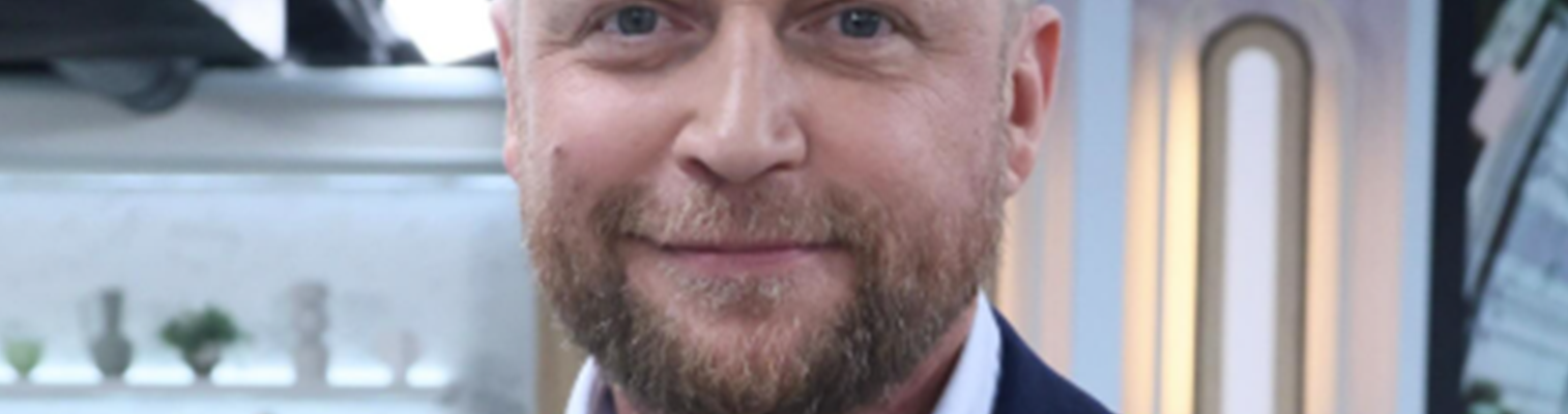 piotr adamczyk