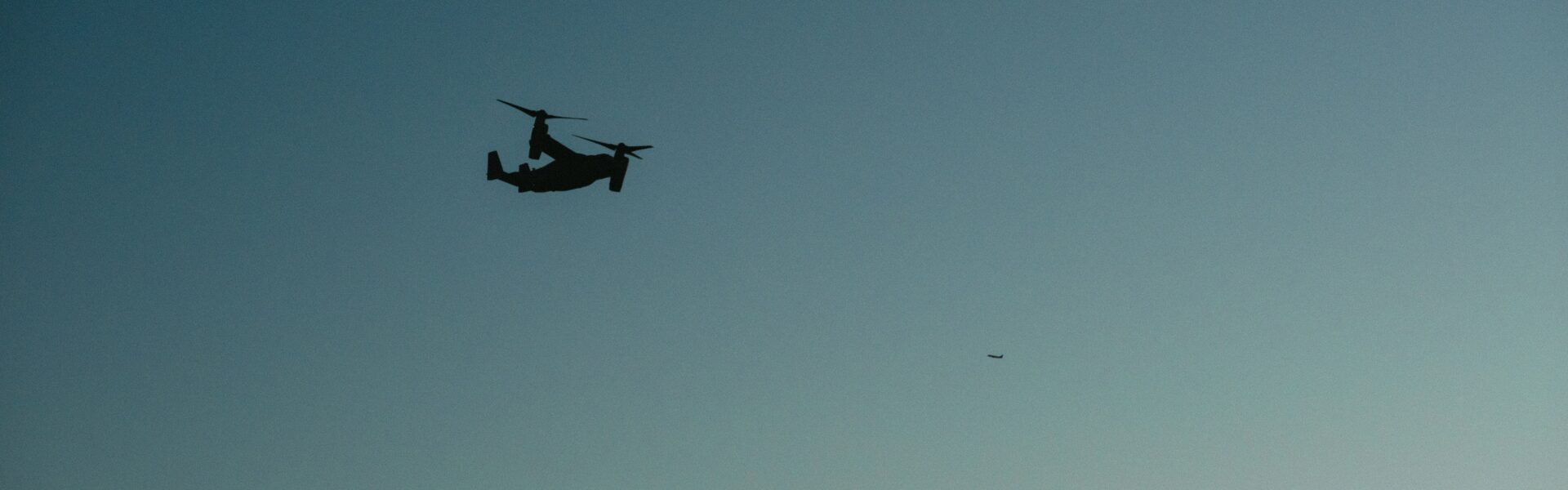 wojskowy dron